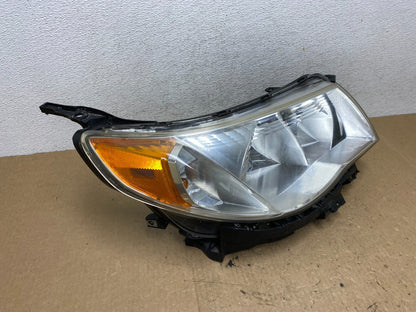 2009 - 2013 Subaru Forester Right Passenger Side Halogen Headlight AF9818 DW2