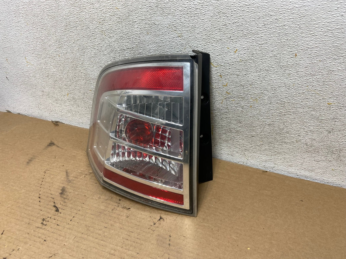 2007 to 2010 Ford Edge Tail light Left Driver Side AH4205 LK2