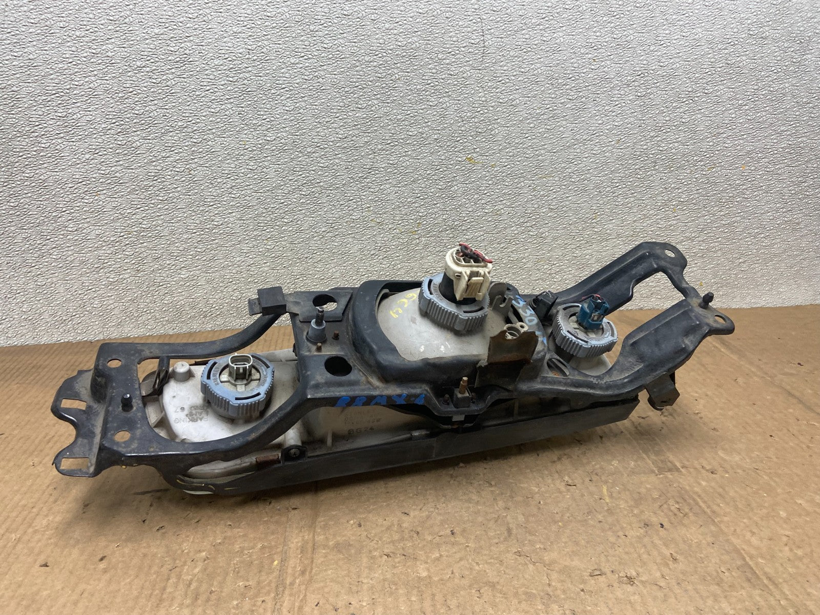 1988 to 1992 Mazda MX-6 MX6 Left Driver Headlight OEM aa6664 DG5