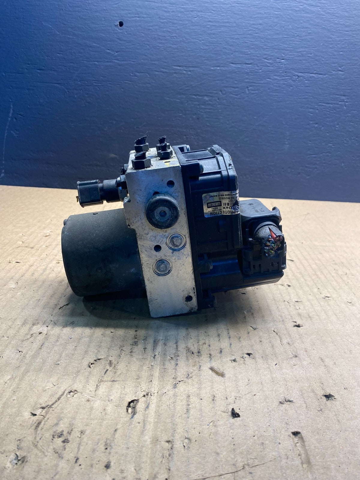 2007 to 2008 Audi A4 ABS Anti-Lock Brake Pump  OEM ab4353 DG3