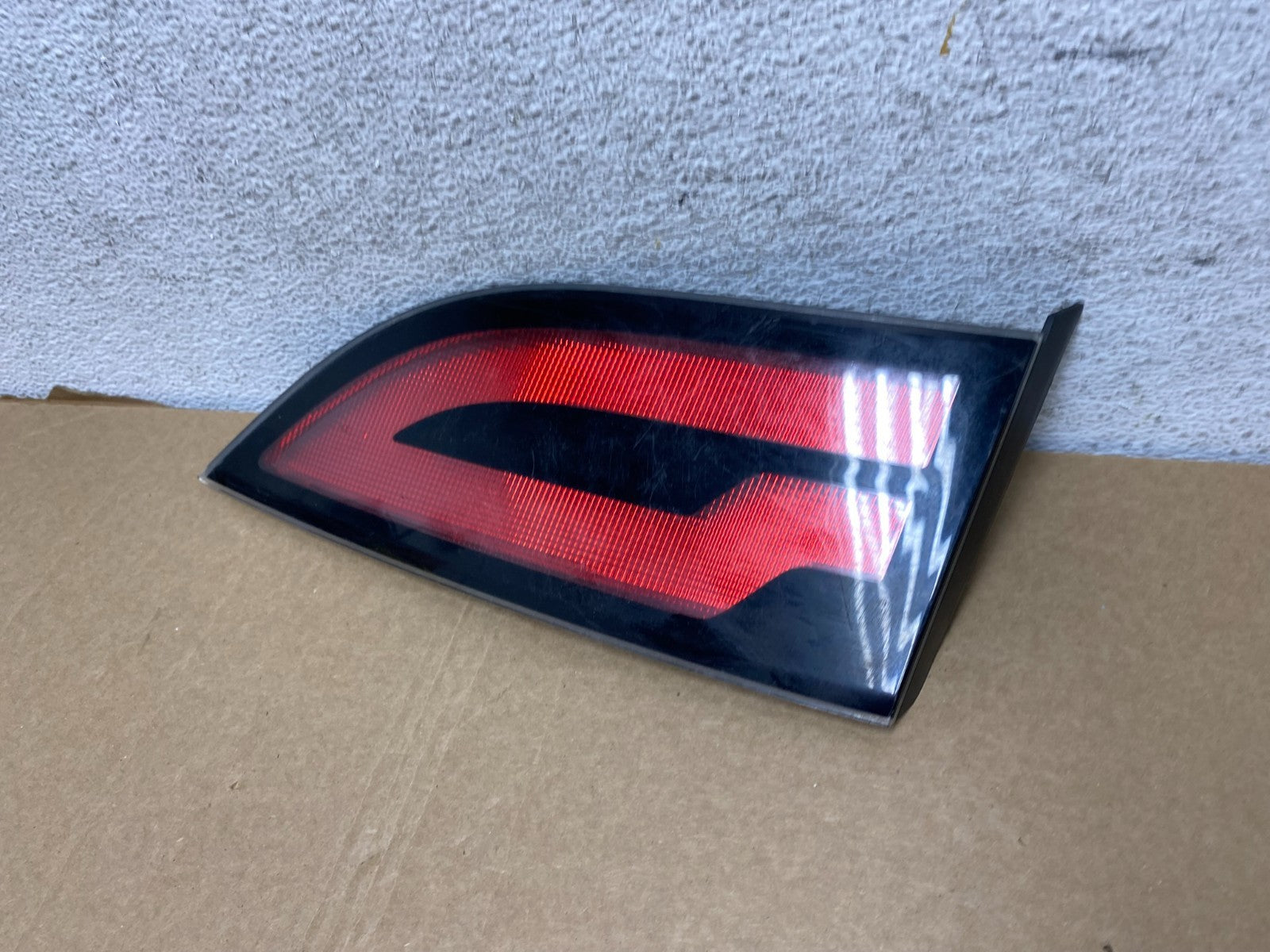 2011 to 2015 Chevrolet Volt Rear Right Passenger Side Inner Tail Light AF7283 DW1