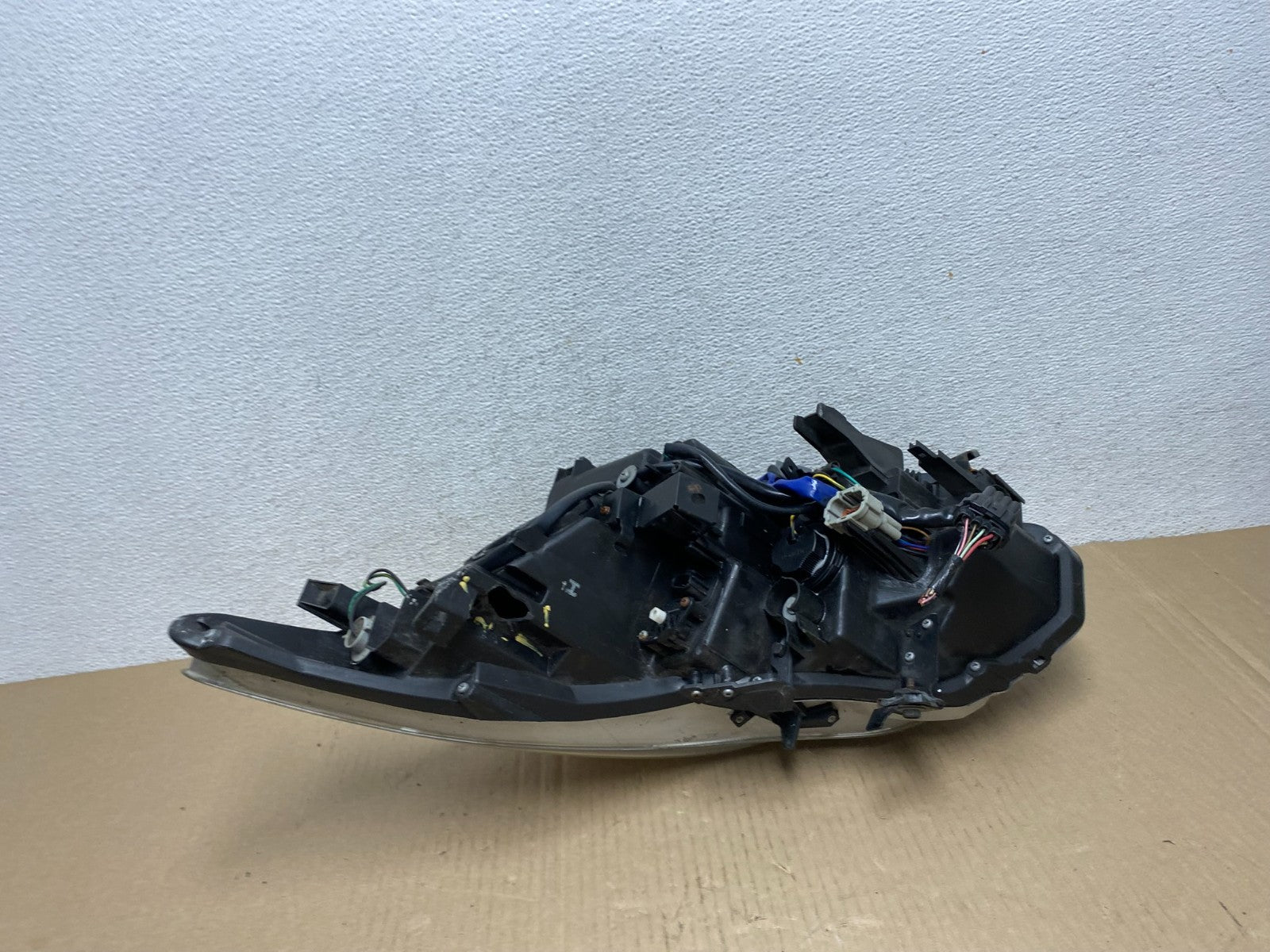2008 to 2010 Infiniti G37 Coupe RH Right Side Xenon HID Headlight AF5783 DW7