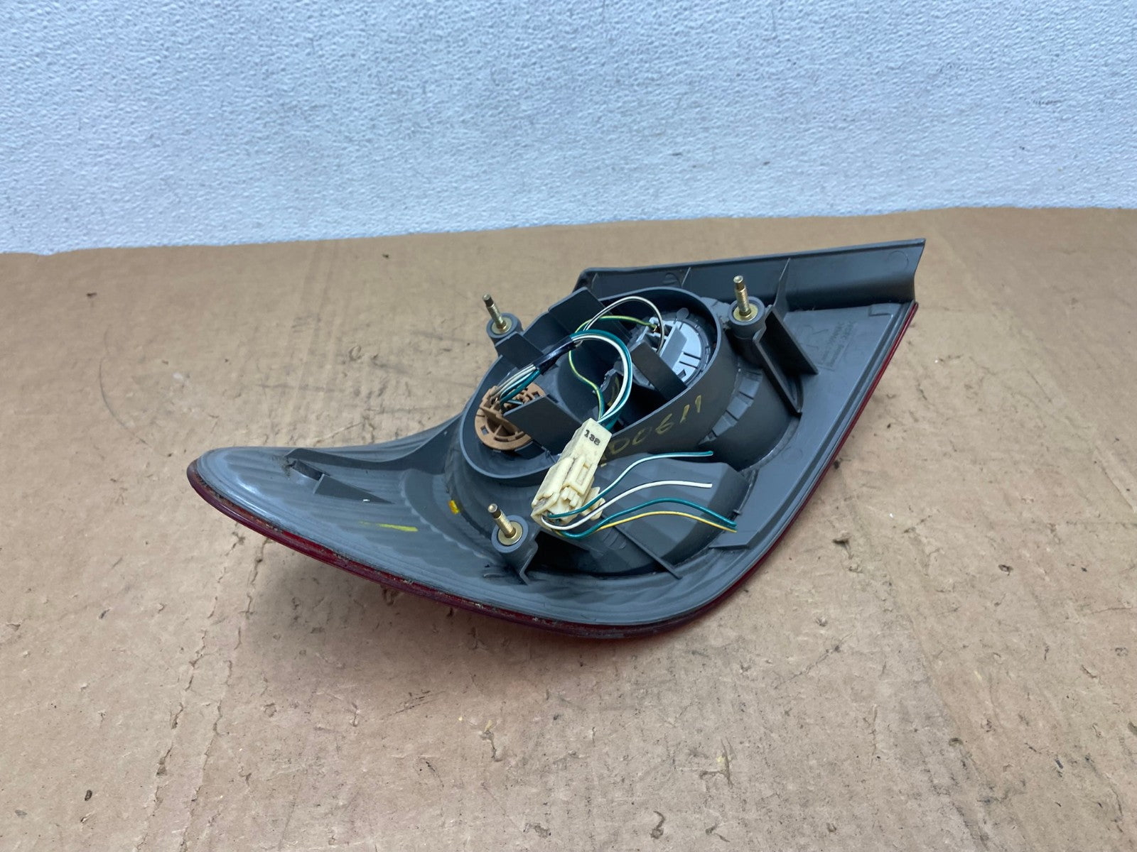 2006 - 2008 Toyota Corolla Right Passenger RH Side Tail light AD0611 LK5