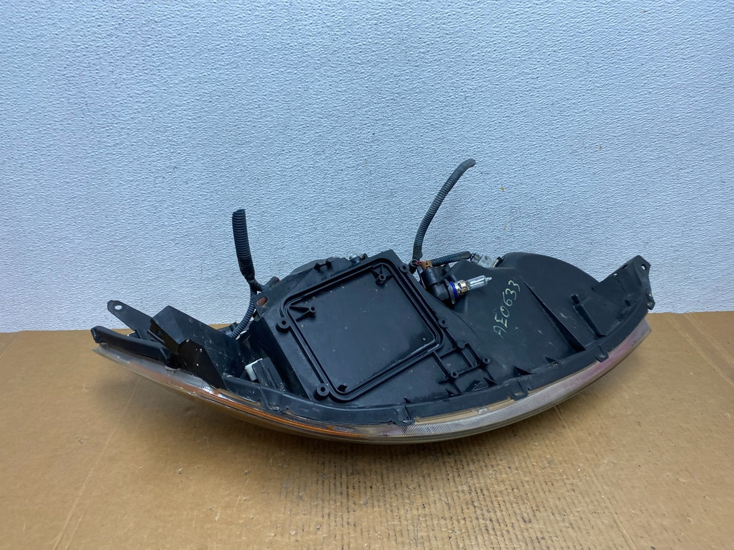 2006 to 2010 Toyota Sienna Left Driver Lh Side Headlight Halogen AE0633 DW6
