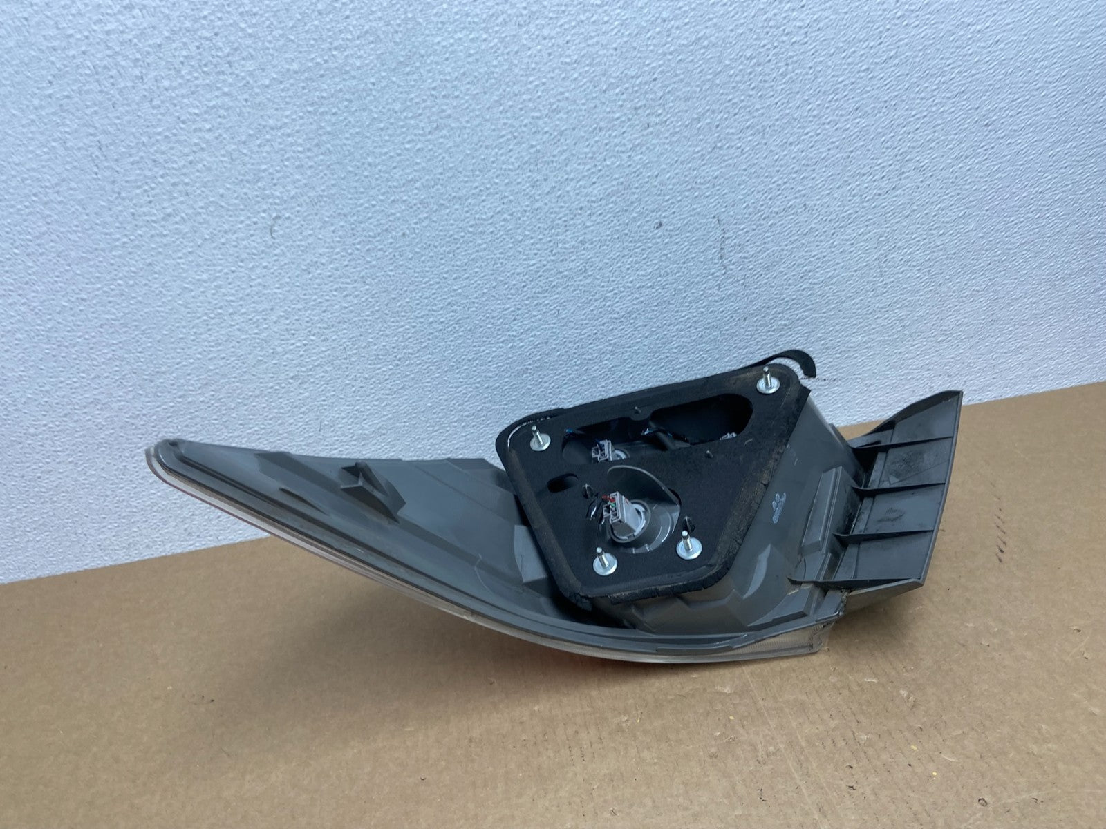2008 to 2012 Honda Accord Sedan Tail light Left Driver LH Side AC1100 DW4