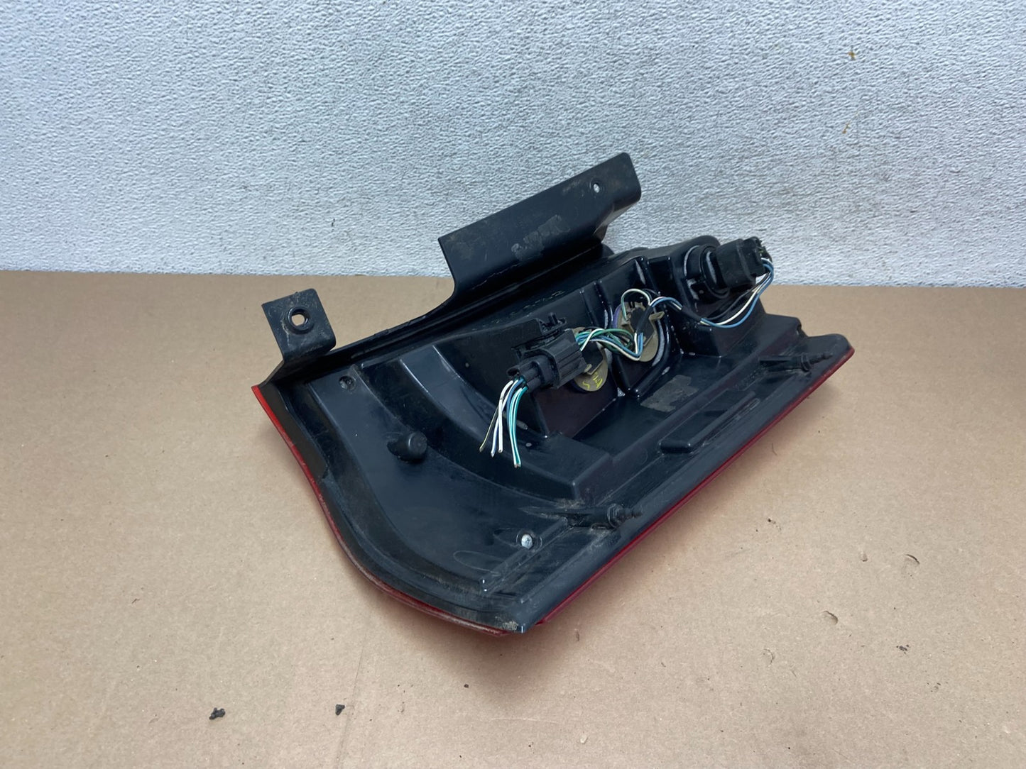 2011-2016 Chrysler Town and Country Left Driver Side Tail Light AG6582 DW6