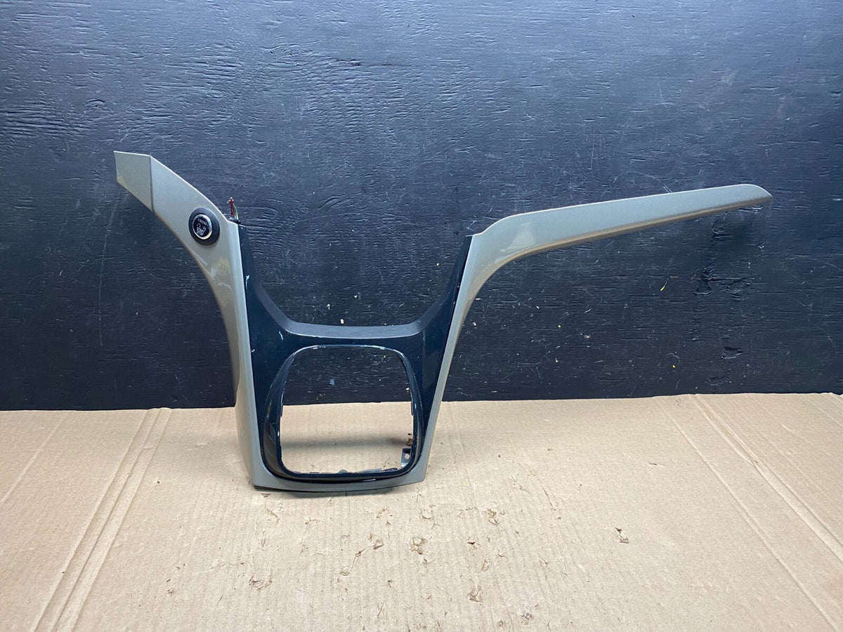 2013-2016 Ford Escape Center Dash Radio Gear Shifter Panel Bezel Trim N0691 DG0