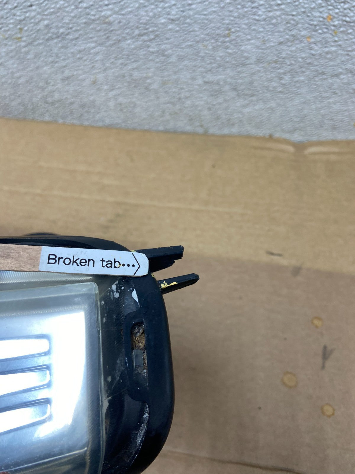 2008 2009 2010 2011 Ford Focus Left Driver Lh Headlight Halogen Oem AB2607 DW7