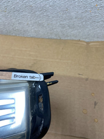 2008 2009 2010 2011 Ford Focus Left Driver Lh Headlight Halogen Oem AB2607 DW7