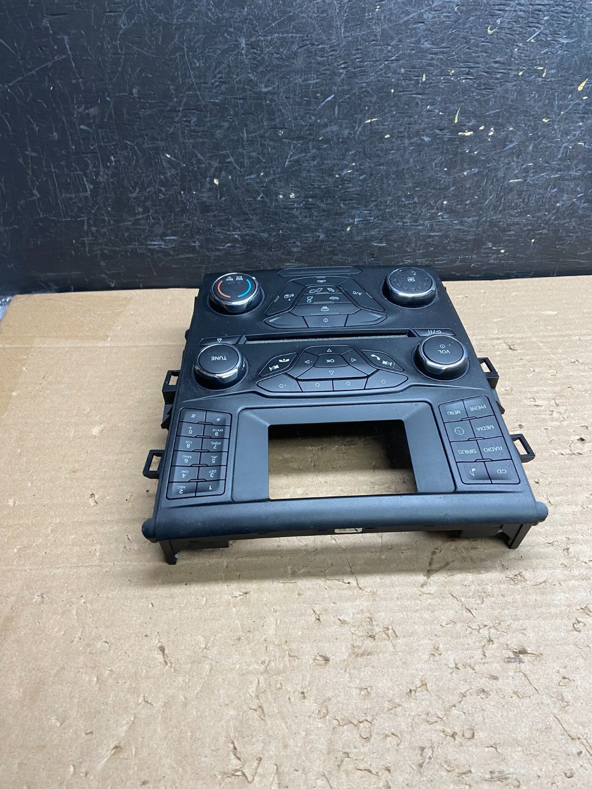 2013 to 2015 Ford Fusion Radio Climate Control A/C Control ag8527 DG2