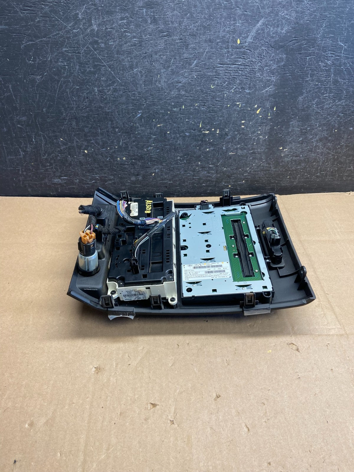 2009-2012 Ford F150 Heater Climate Control Radio Control Dash Bezel OE AI3218 DG4