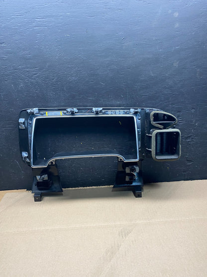 2007 to 2014  Lincoln Navigator Speedometer Dash Trim Bezel w Air Vent J9626 DG5
