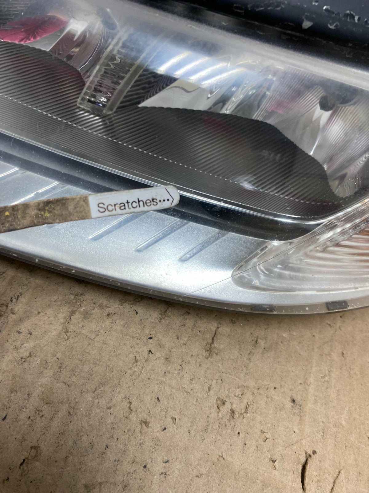 2008 to 2013 Volvo XC70 V70 S80 Driver Side Left Halogen Headlight AE6602 DW3