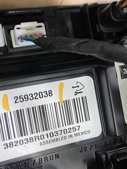 2008 to 2012 Buick Enclave AC Heater Climate Control Unit Y5363 DG6