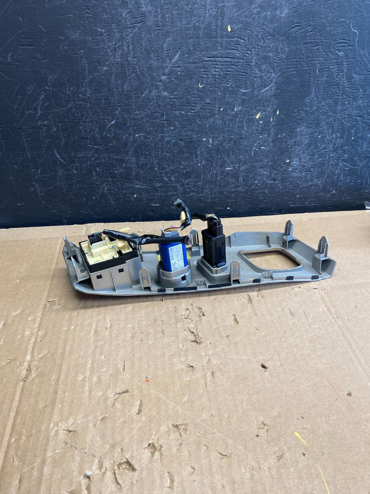 2012-2016 Toyota Prius V Shifter Bezel Trim Parking Push Start AD2188 DG3