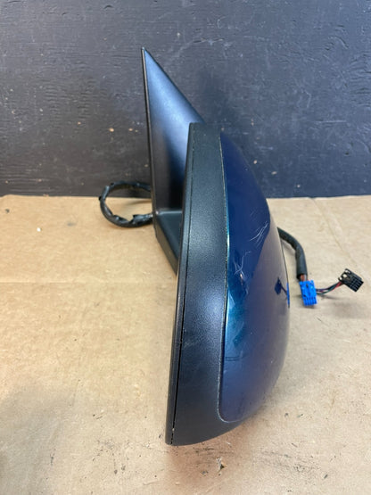 2003-2006 Chevrolet Tahoe Suburban Right Passenger Turn Door Mirror AE0975 DW9