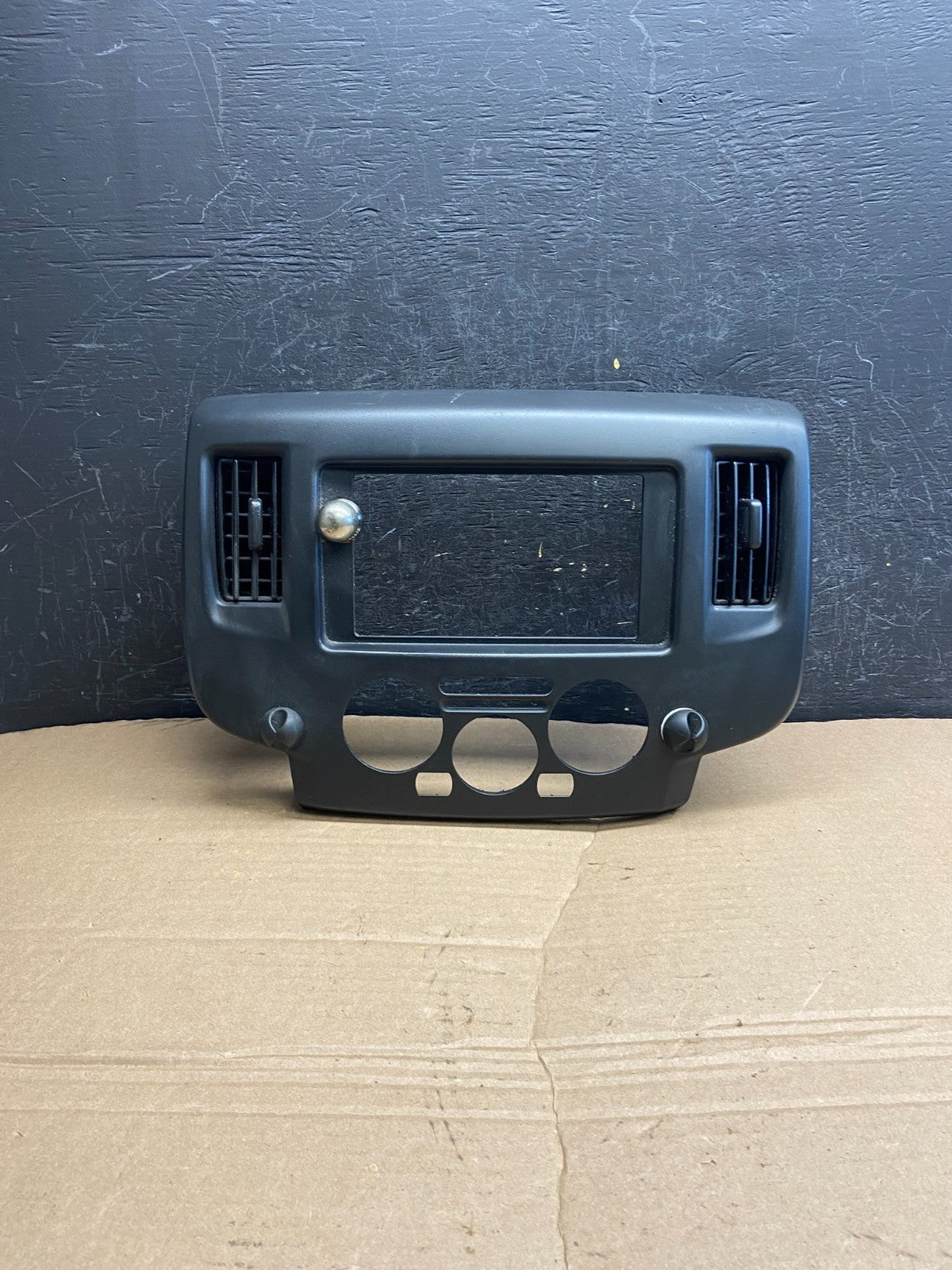 2013-2021 Nissan NV200 Center Console Radio Climate Control Air Vent AF1849 DG0