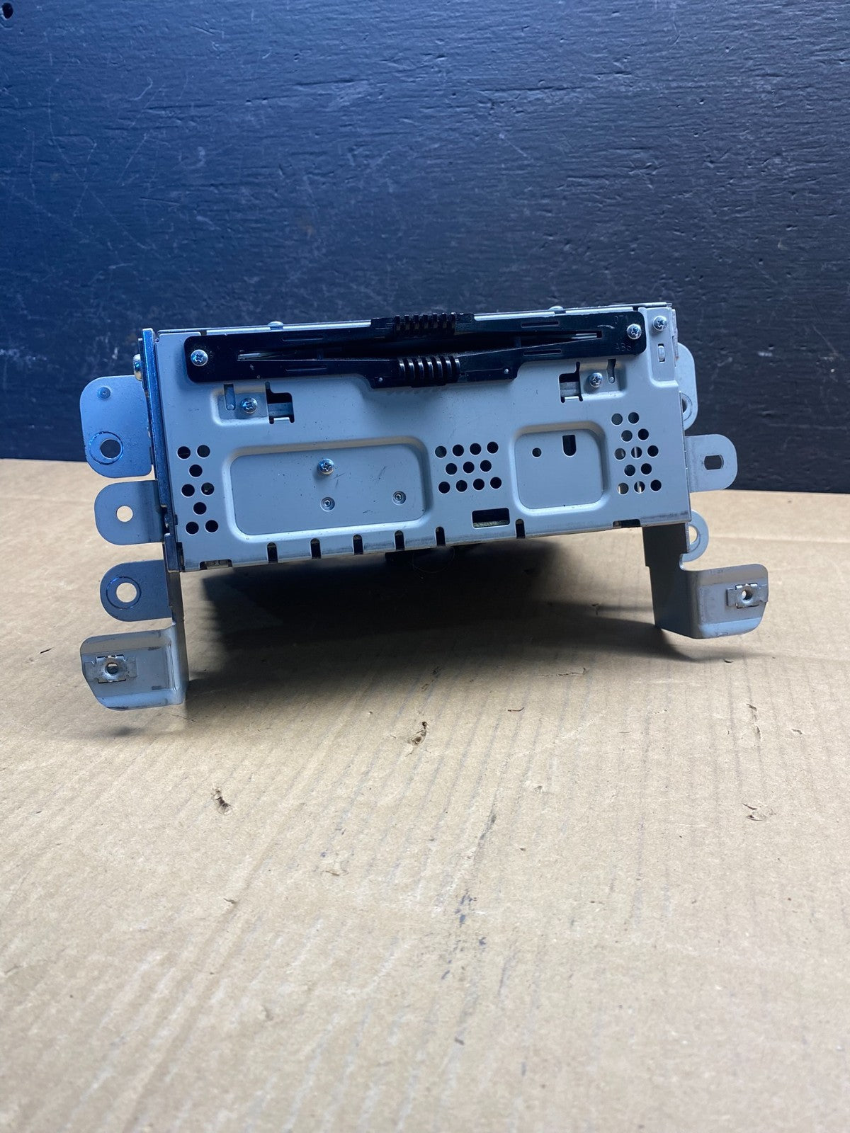 2013 2014 Lincoln Mkt Am Fm Cd Player Radio Receiver DE9T-19C107-DF AD1559 DG0