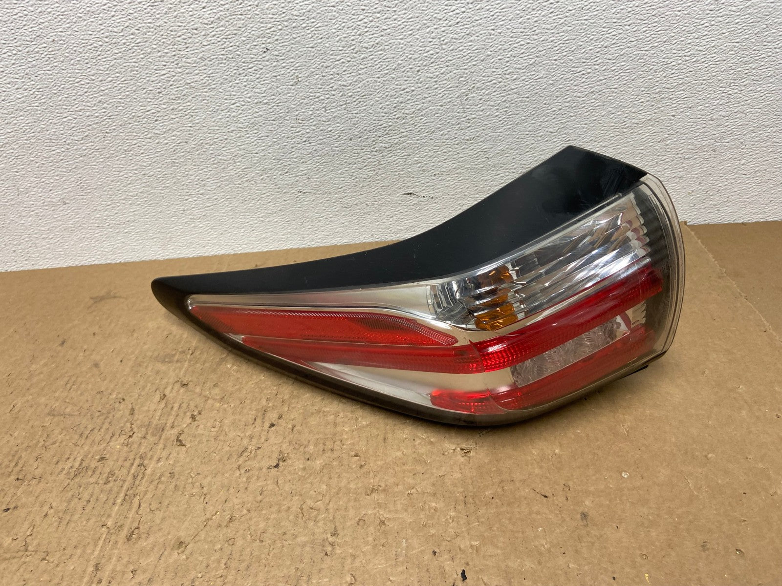 2015 to 2018 Nissan Murano Left Driver Lh Side Tail Light Oem AC1553 LK0