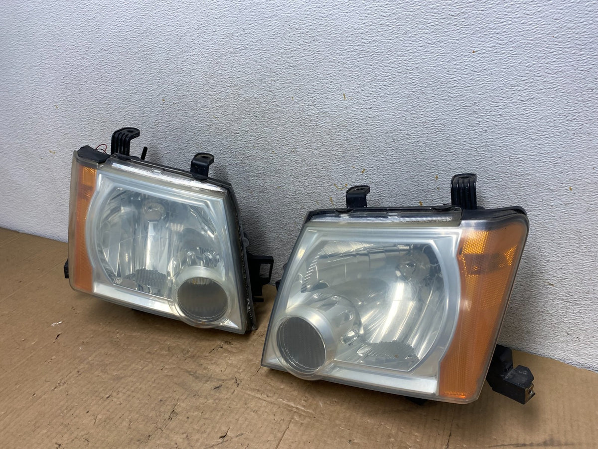 2005-2015 Nissan Xterra Driver Left+Right Side Set Headlights AI8164 DW1
