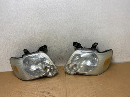 2006 2007 2008 2009 2010 Ford Explorer Left+Right Set Headlights AI6619 DW0