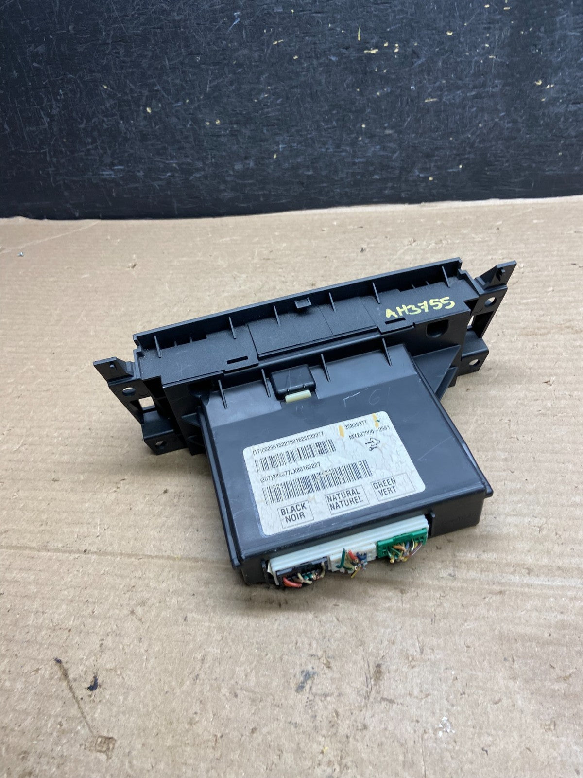 2006 to 2011 Cadillac DTS AC Heater Climate Control Panel AH3755 DG3