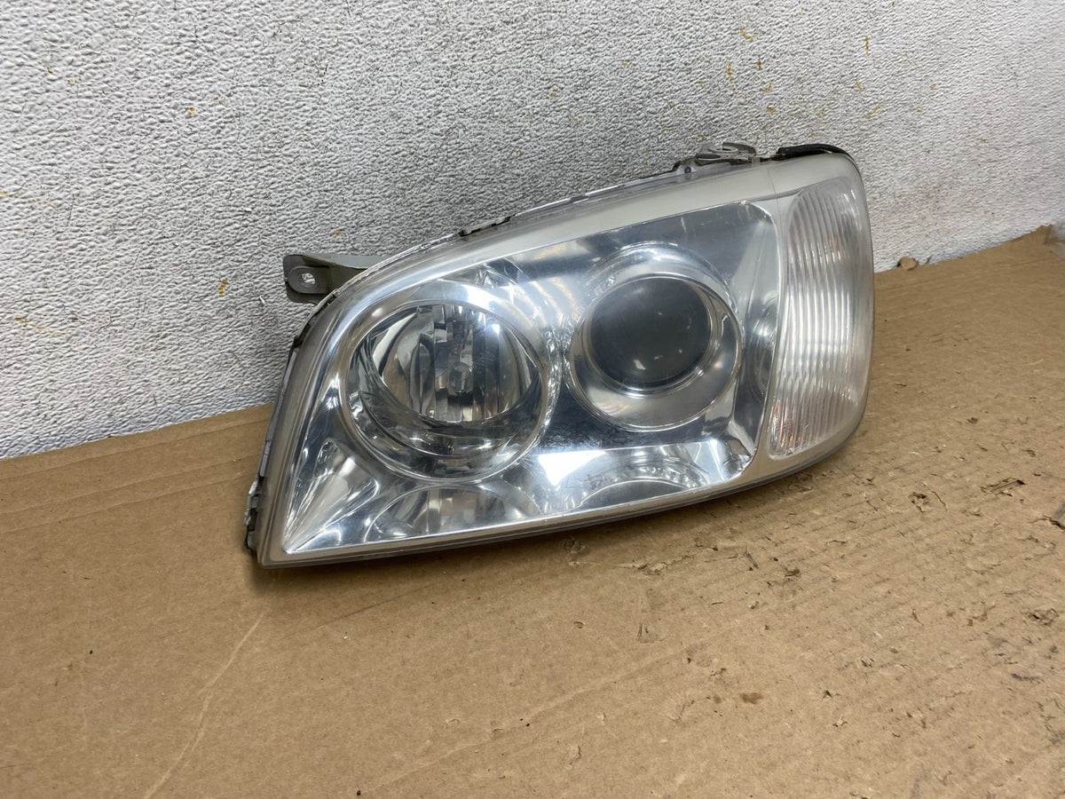 2004 2005 Hyundai XG350 XG Left Driver LH Headlight Halogen AH9014 DW1