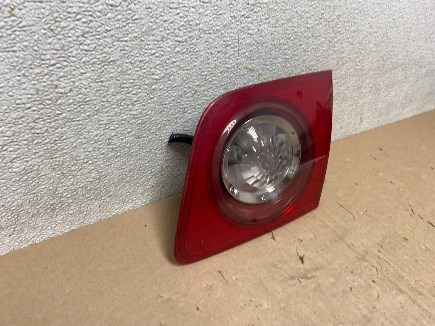 2004 2005 2006 Mazda 3 Sedan Right Passenger RH  Side Tail Light inner R5697 DW2