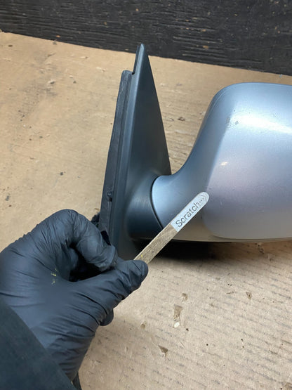 2006-2010 Volkswagen Passat Left Driver Turn Sgn View Door Mirror OEM V9267 DG5