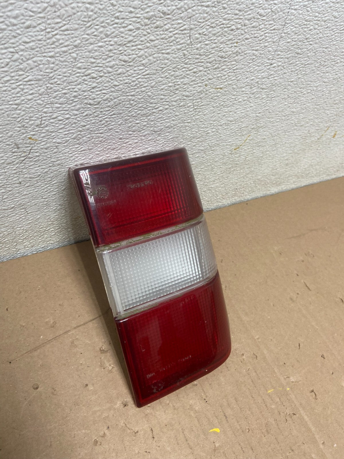 1993 to 1994 Volvo 850 Sedan Left Driver Lh Side Tail Light E03292