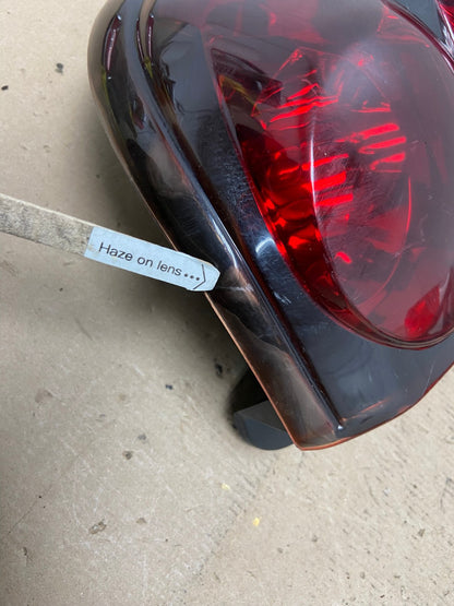 2002 to 2009 Chevrolet Trailblazer Right Passenger Rh Tail Light AF4828 LK4