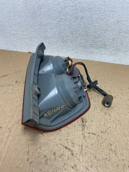 2003 2004 2005 Honda Pilot Left Driver LH Side Tail Light AG1445 LK6