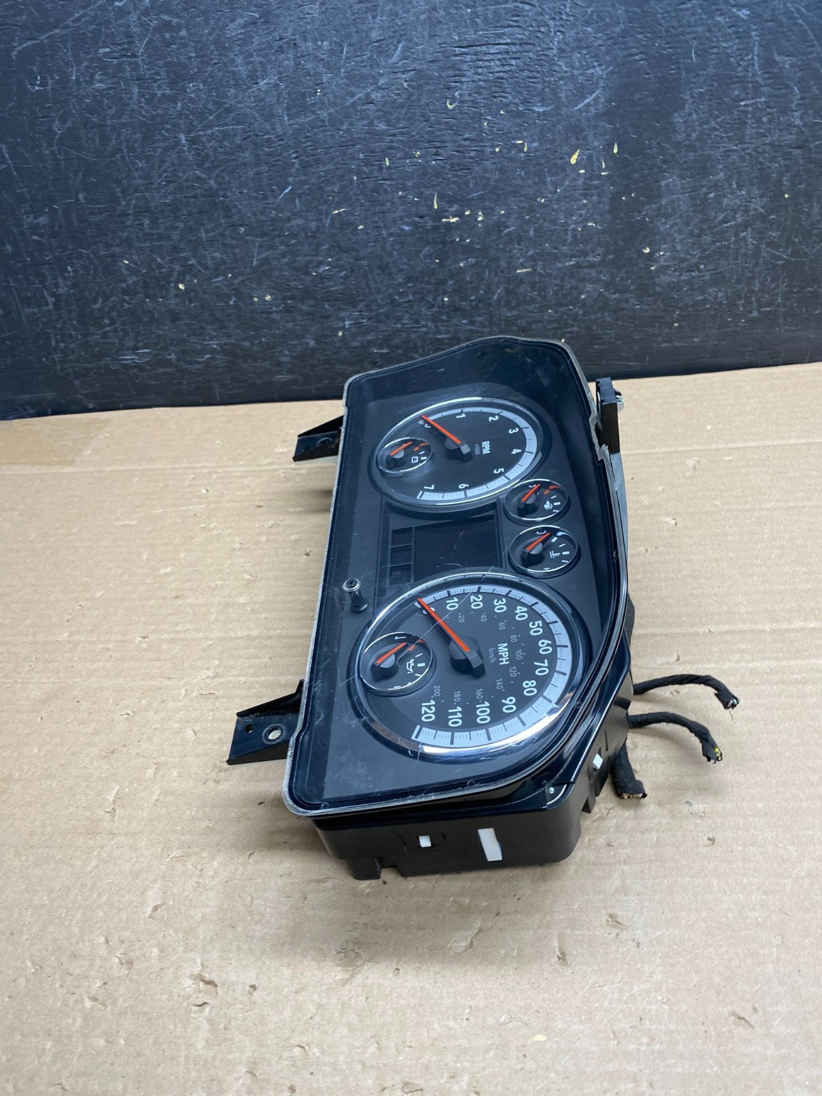 2011 Dodge Ram 1500 Instrument Speedometer Gauge Cluster AG6290 DG2