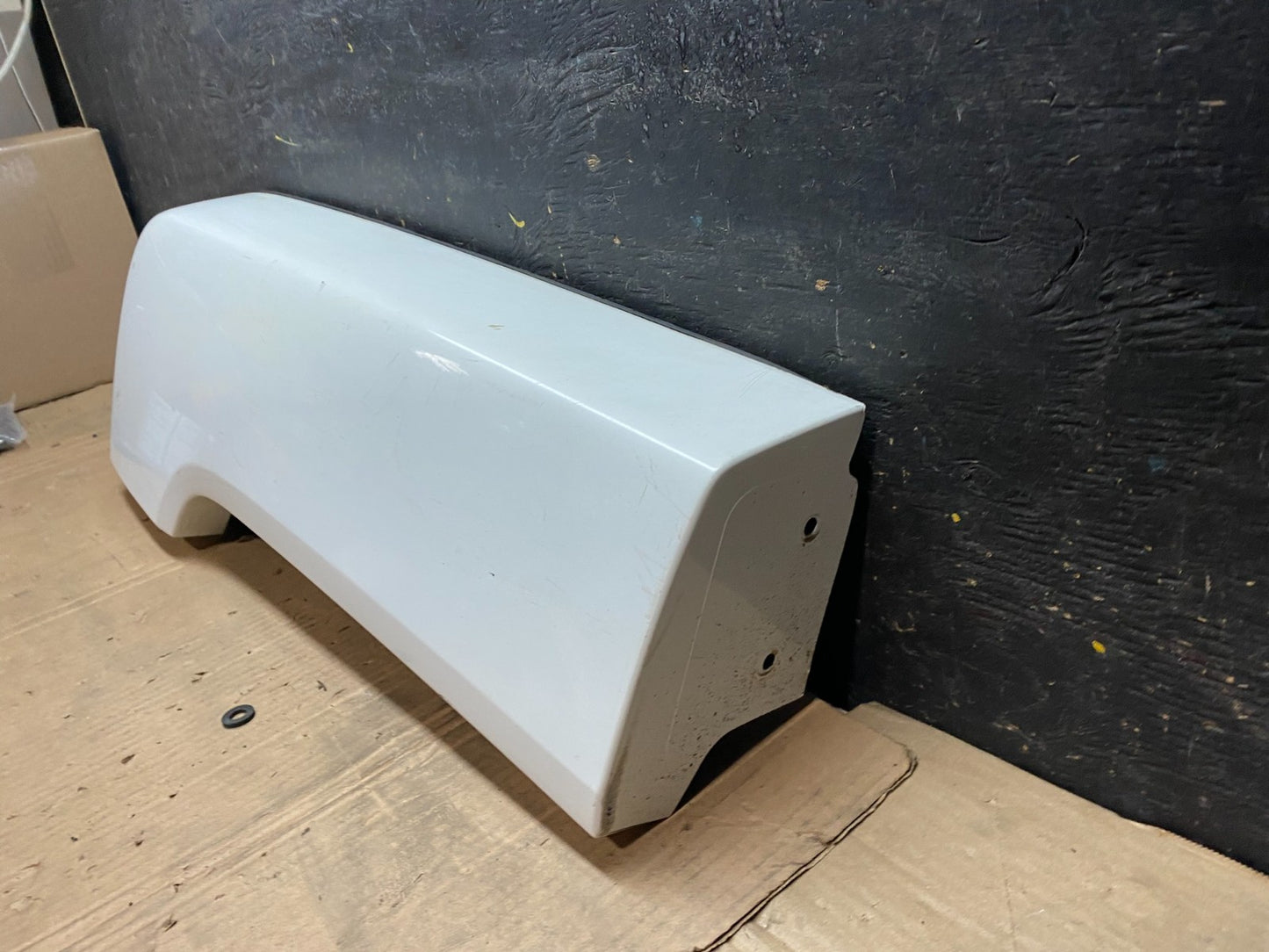 2006 to 2010 Hummer H3 Rear Right Flare Door Molding Trim OEM W2186 DG1