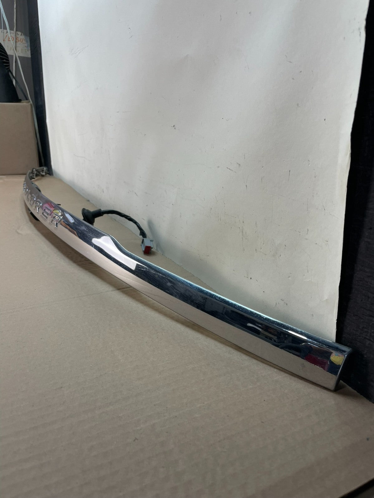 2011 to 2014 Ford Explorer Rear Tailgate Gate Trim Molding With Camera AH6436 DG1