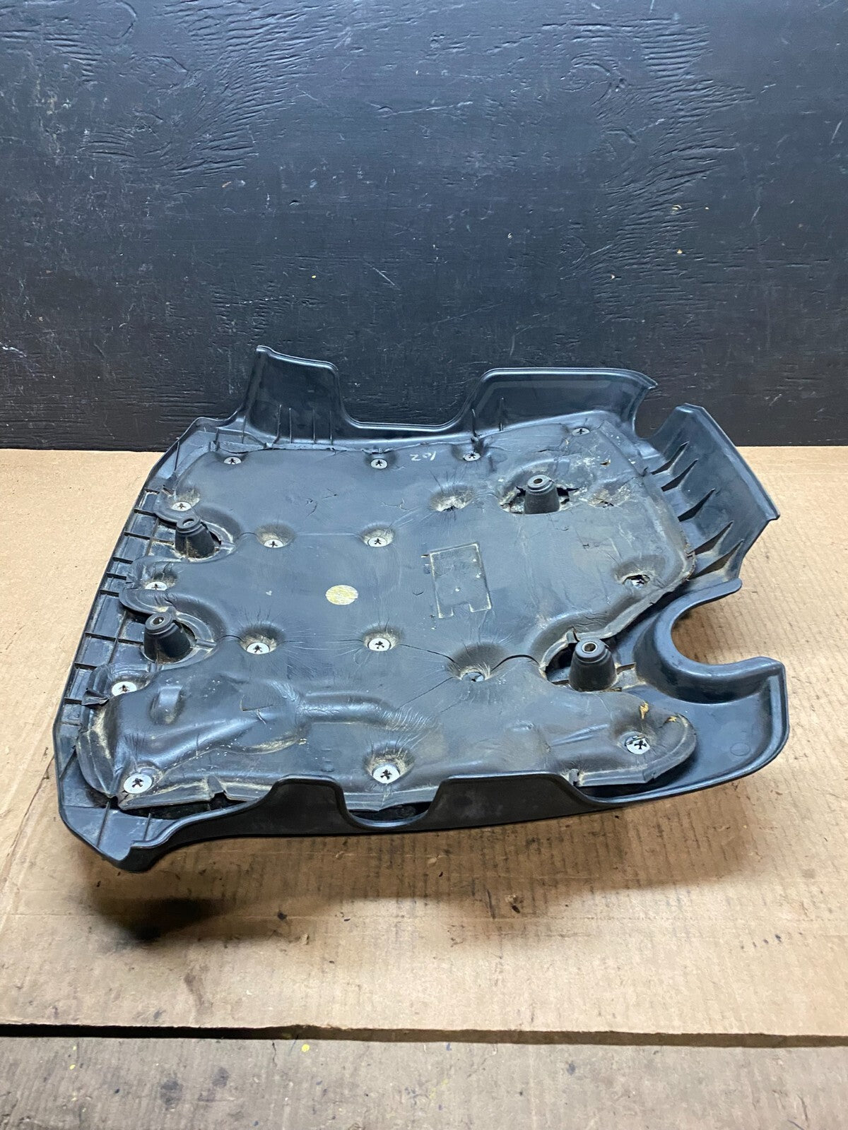 2005-2008 Hyundai Tucson 2.7L Engine Motor Cover 29240-37150 G2848 DG17