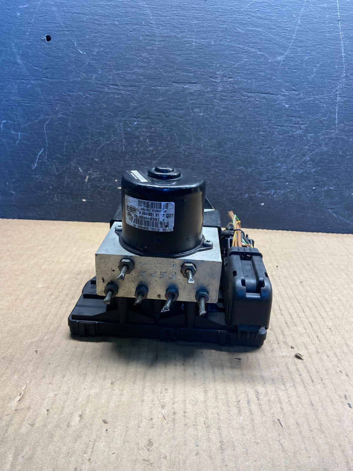2005-2008 Chrysler Crossfire ABS Anti Lock Brake Pump Module af9225 DG4
