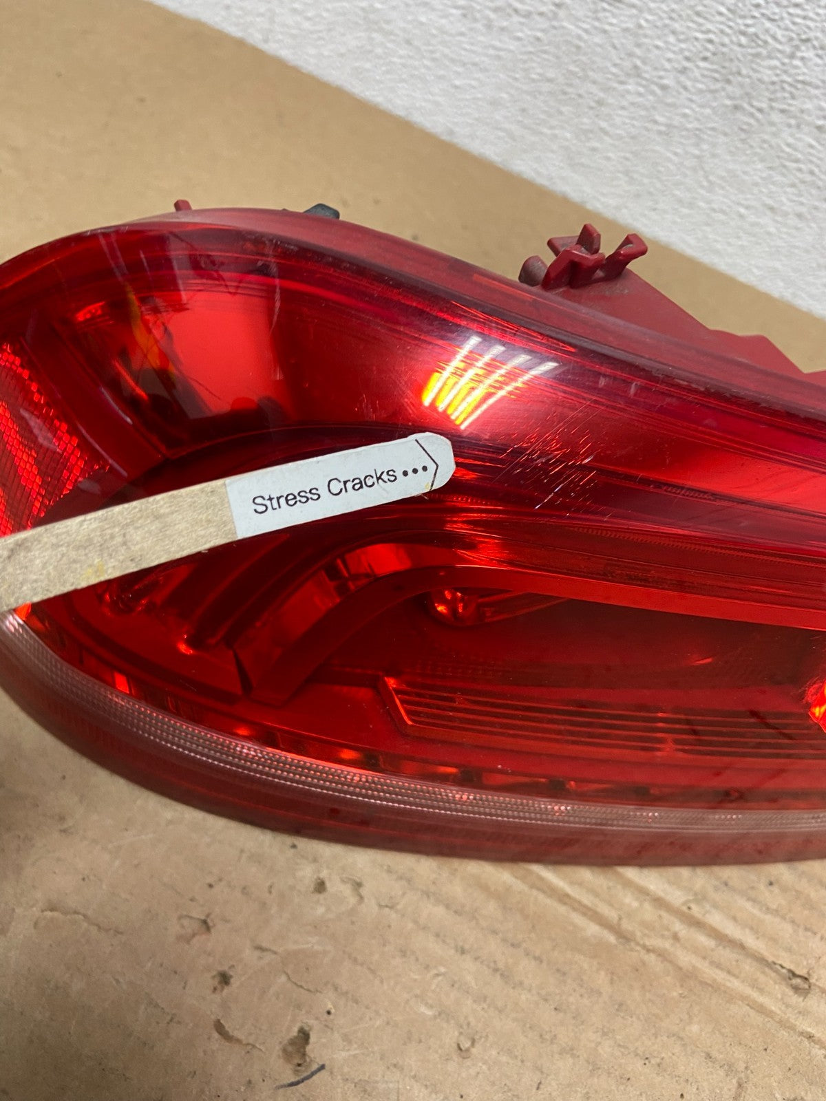 2011 to 2016 Volkswagen Eos Left Driver LH Side Tail Light AD4005 DG4