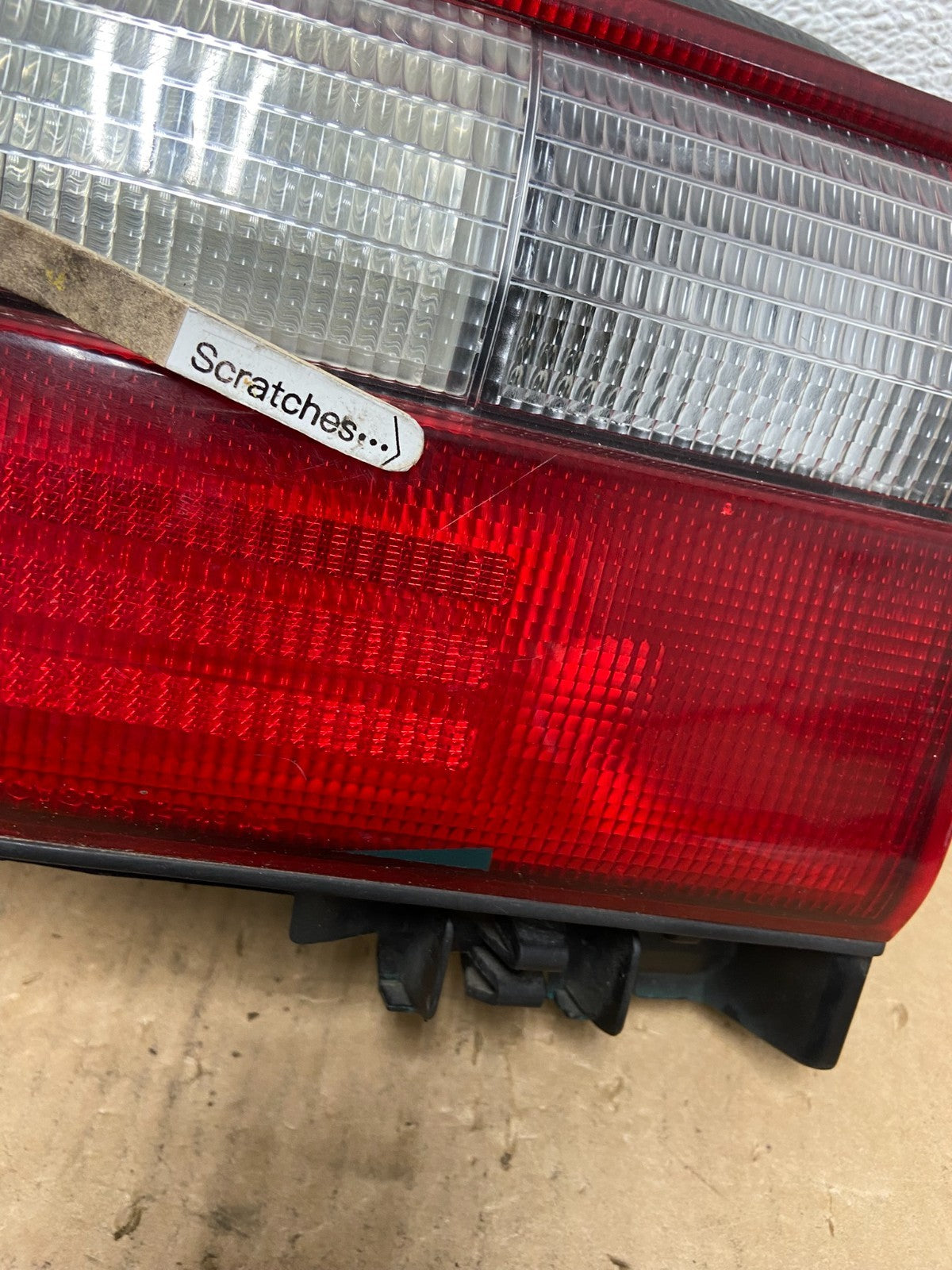 1996 to 1997 Toyota Corolla Left Driver Lh Side Tail Light AD3157 DG3