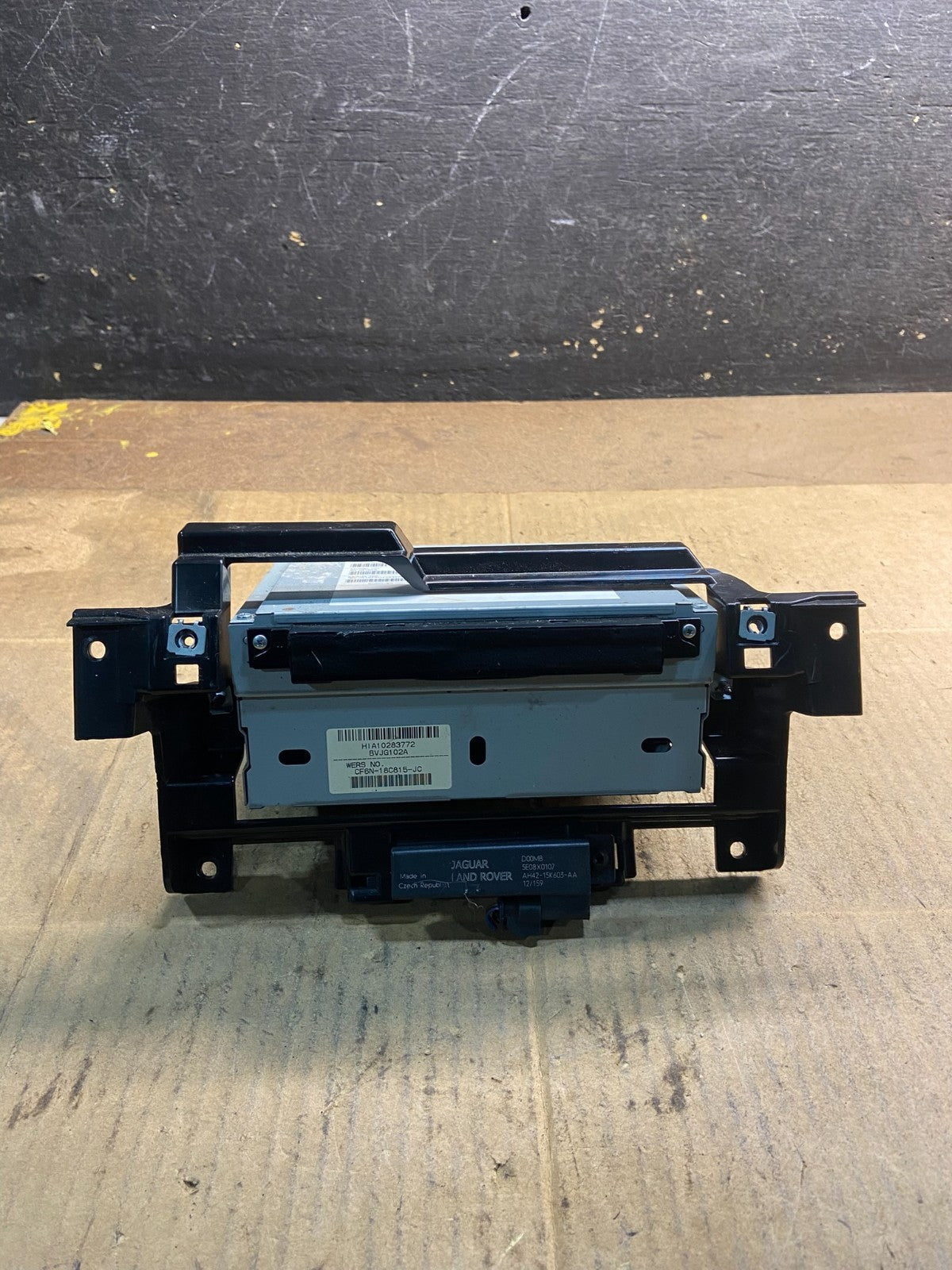 2013-2014 Land Rover Range Rover LR2 LR4 Evoque Radio Gps Cd Mechanism y7242 DG0
