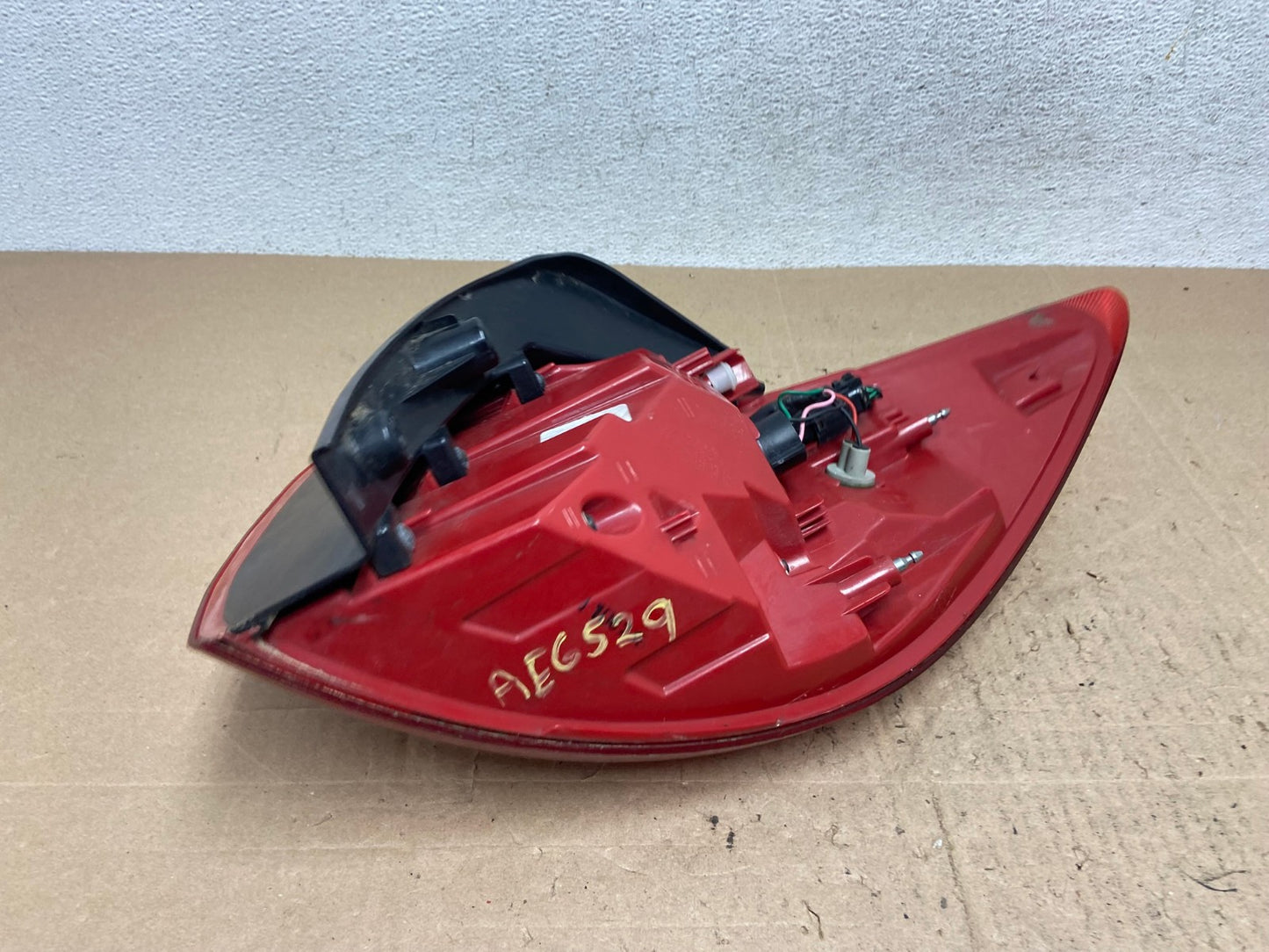 2011 to 2013 Kia Sportage Left Driver LH Side Tail Light AE6529 LK6