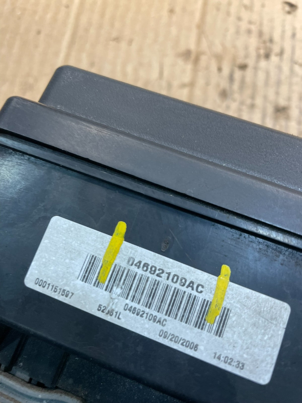 2007 Jeep Grand Cherokee Fuse Box Relay Panel X4072 DG7