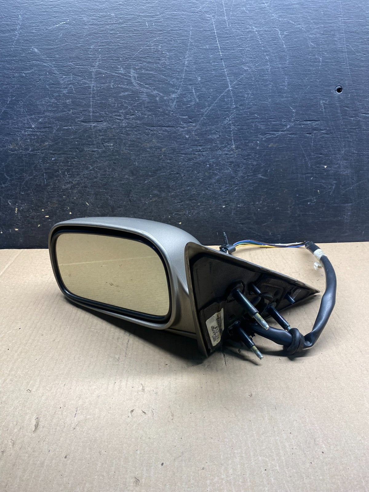 2000-2005 Cadillac Deville Left Driver LH Side View Door Mirror ah3249 DG11