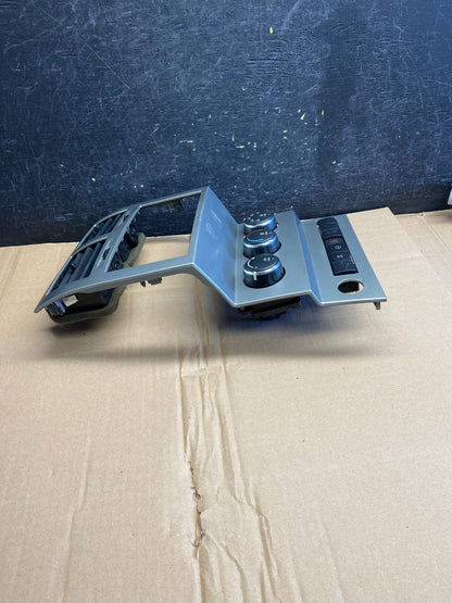 2007 to 2012 Dodge Nitro Dash Climate Temperature Control Radio Bezel ai5939 DG1