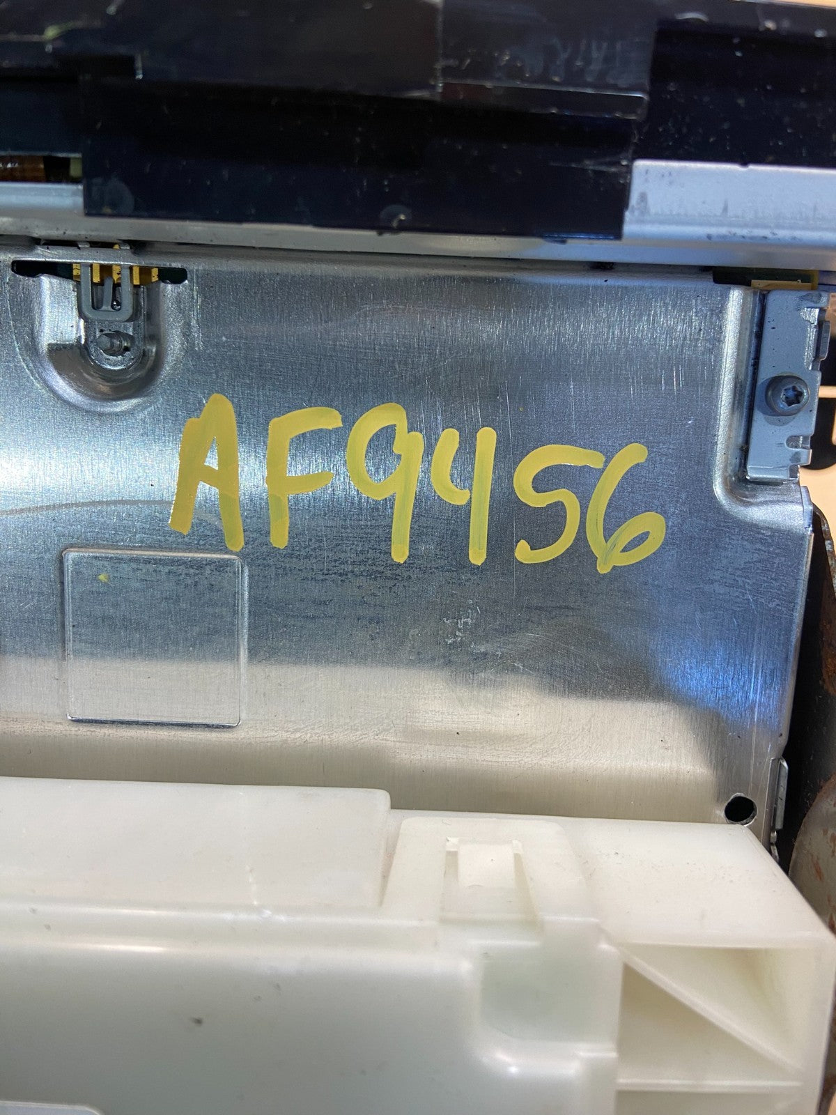 2013 to 2015 Nissan Altima Radio Screen Receiver AM-FM CD Player AF9456 DG7