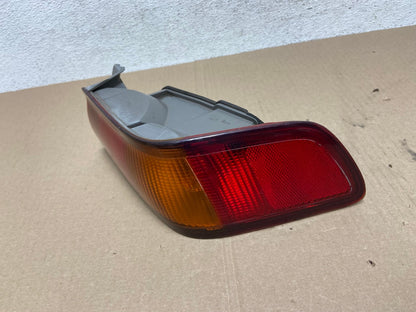 1997 1998 1999 Toyota Camry Tail Light Right Passenger Rh Side AE6933 LK1