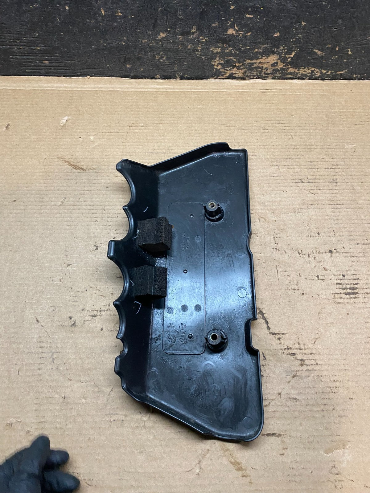 2002 to 2006 Honda CRV 2.4L K24 i-VTEC Engine Cover Trim OEM V9336 DG6