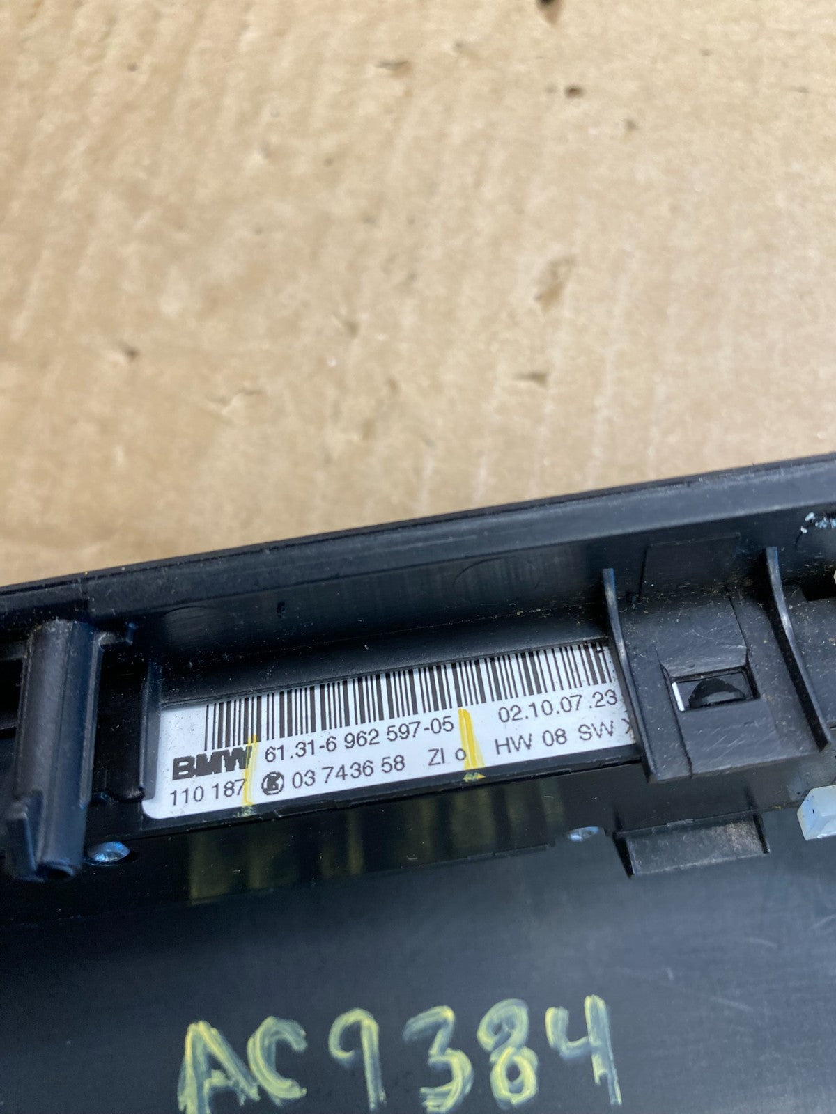 2007-2011 Bmw E90 E92 320i 328i Front Dash Heated Seat Switch Trim Cover ac93845