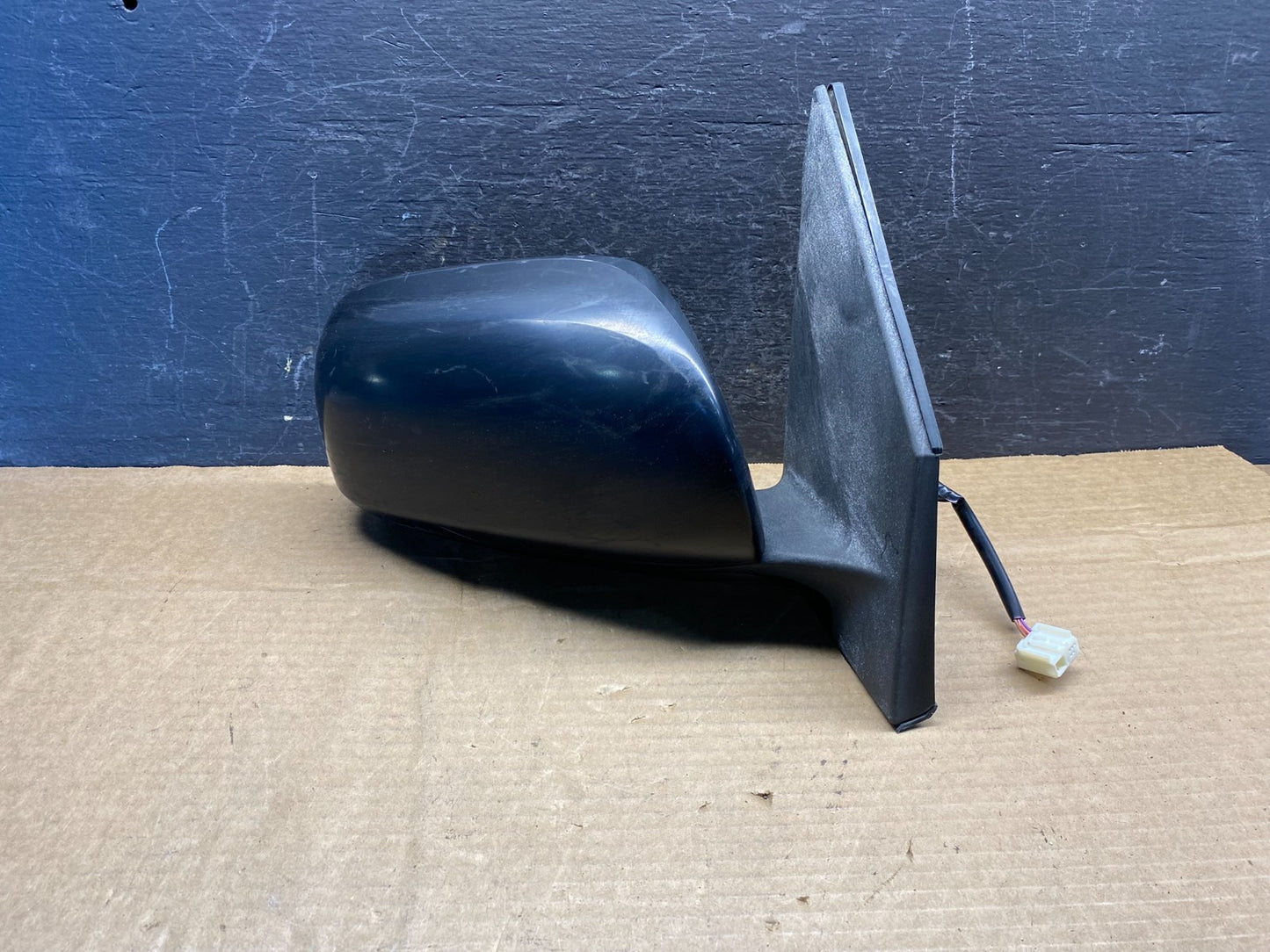 2009 to 2012 Toyota RAV4 Passenger Right Side View Door Mirror AD9736 DW0