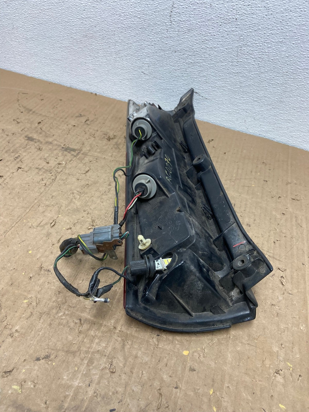 1997 1998 1999 2000 2001 Honda Crv Cr-v Right Passenger  Tail Light OEM AC02706
